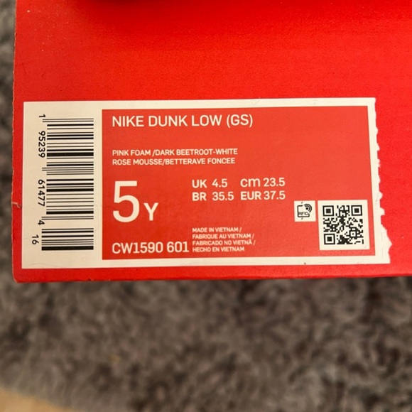 Nike Dunk Low Pink Foam - Picture 2 of 5